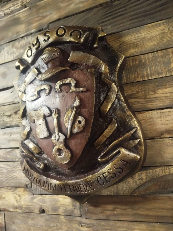 Bespoke family coat of arms, gilded